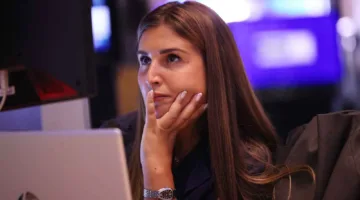 الأسهم الأمريكية تتراجع بشكل كبير بعد رد إيران على الهجوم الإسرائيلي