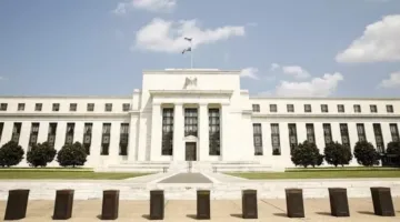 الأسواق العالمية في انتظار قرار الفائدة من البنك المركزي الأمريكي اليوم