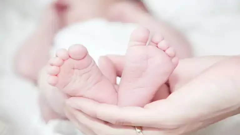 الأم طفلة والأب مجهول”.. كل التفاصيل حول “مولود حمام مستشفى دا الأم طفلة والأب مجهول”.. كل التفاصيل حول “مولود حمام مستشفى دا