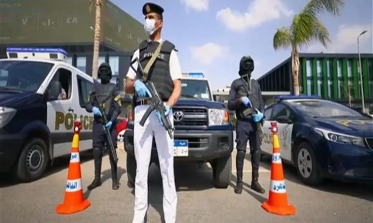 الأمن في المنافذ يحقق 34 حالة متنوعة خلال 24 ساعة الأمن في المنافذ يحقق 34 حالة متنوعة خلال 24 ساعة