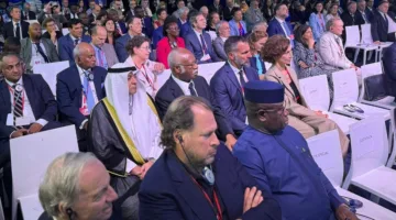الأمين العام لمجلس التعاون يشدد على التزام المجلس بالمسائل البيئية وتغير المناخ