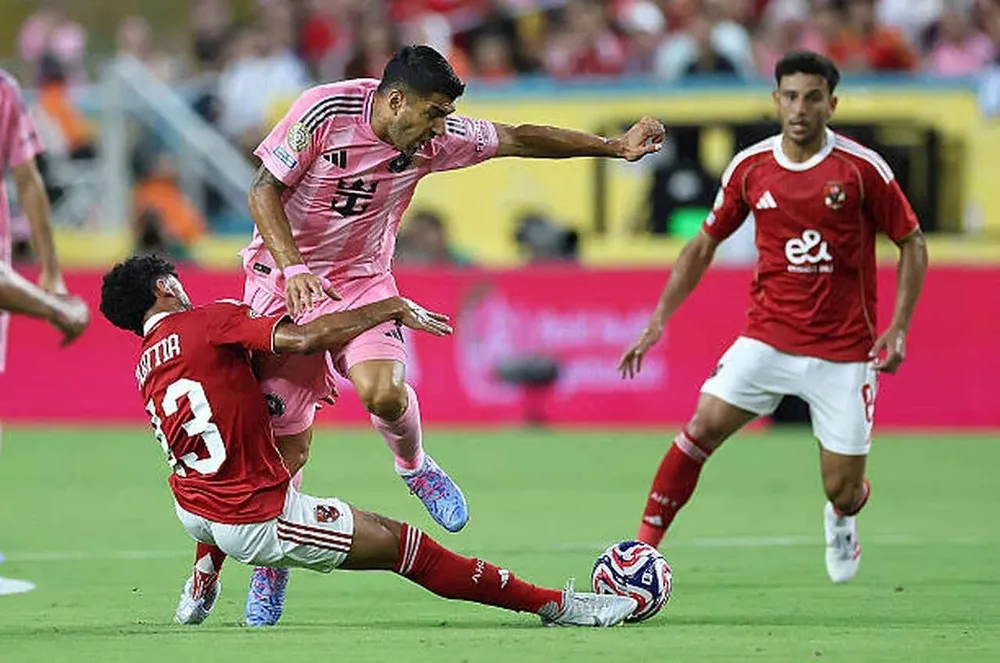 الأهلي المصري يلتقي بعد غدٍ بورتو البرتغالي في بطولة كأس العالم للأندية 2025م.