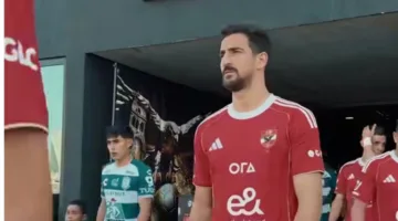 الأهلي يتأخر في الشوط الأول أمام باتشوكا المكسيكي بهدف دون رد في مباراة ودية.