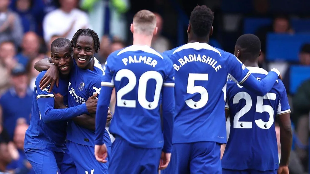 الأهلي يتنافس مع نيوكاسل على التعاقد مع نجم تشيلسي. الأهلي يتنافس مع نيوكاسل على التعاقد مع نجم تشيلسي.