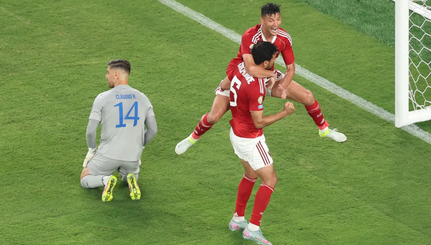 الأهلي يخرج من كأس العالم للأندية بالتعادل مع بورتو وإنتر ميامي يواجه باريس سان جيرمان.