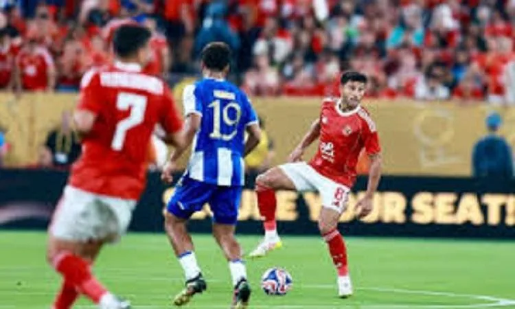الأهلي يخسر فرصة التأهل في كأس العالم للأندية بتعادل مثير ضد بورتو البرتغالي الأهلي يخسر فرصة التأهل في كأس العالم للأندية بتعادل مثير ضد بورتو البرتغالي