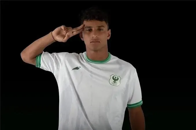 الأهلي يشرع في خططه الصيفية.. تعزيزات دفاعية وصفقات هجومية قيد الدرس من قبل ريبيرو الأهلي يشرع في خططه الصيفية.. تعزيزات دفاعية وصفقات هجومية قيد الدرس من قبل ريبيرو
