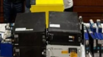 الإطاحة بالمشتبه بهم في سرقة بطاريات أبراج الهواتف المحمولة بمدينة نصر