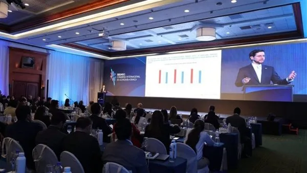 الإكوادور تحقق زيادة قدرها 3% في الربع الأول من 2025 متفوقة على آثار أزمة العام السابق الإكوادور تحقق زيادة قدرها 3% في الربع الأول من 2025 متفوقة على آثار أزمة العام السابق