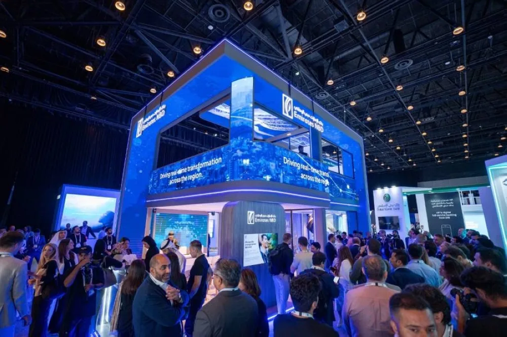 الإمارات تتصدر مستقبل التكنولوجيا المالية من خلال استثمارات غير مسبوقة وتسخير التحول الرقمي بسرعة كبيرة الإمارات تتصدر مستقبل التكنولوجيا المالية من خلال استثمارات غير مسبوقة وتسخير التحول الرقمي بسرعة كبيرة