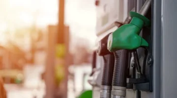 الإمارات تعلن زيادة أسعار الوقود والبنزين