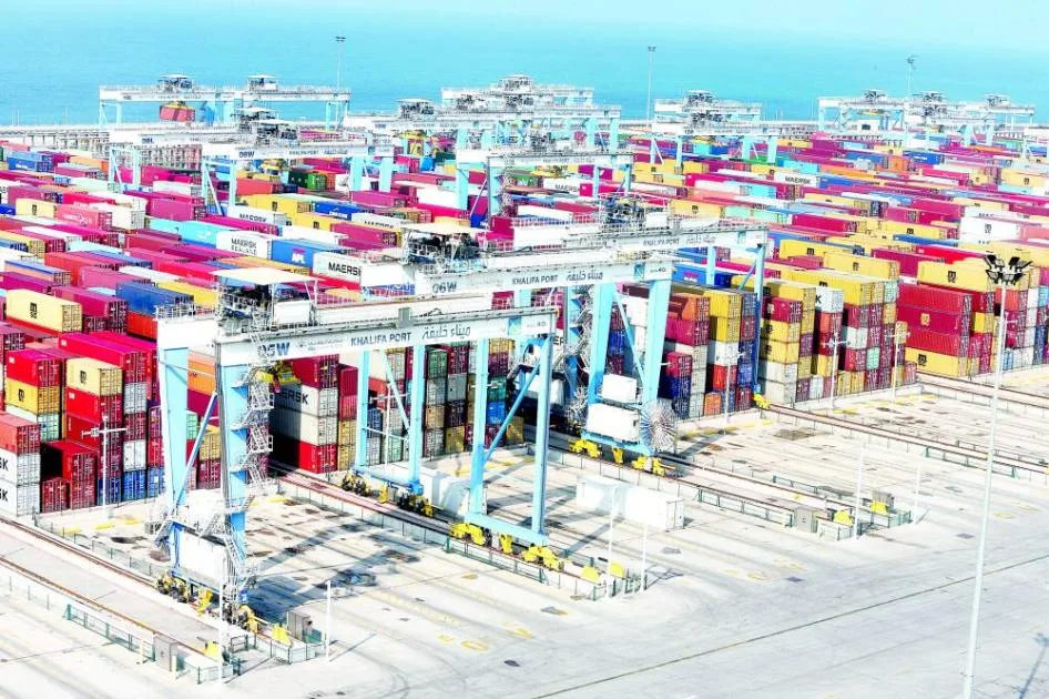 الإمارات: رائدة ومتميزة في مجالات البحار والملاحة الإمارات: رائدة ومتميزة في مجالات البحار والملاحة