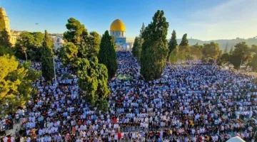 الاحتلال الإسرائيلي يحظر على الفلسطينيين إقامة صلاة الجمعة في المسجد الأقصى