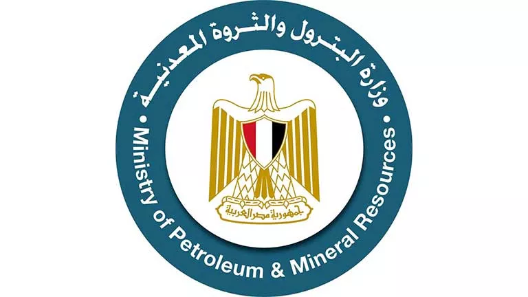“البترول” تعبر عن حزنها لفقدان بطل حادث احتراق سيارة إمداد بالبنزين في منطقة العاشر من رمضان