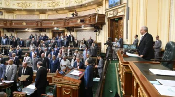البرلمان يوافق على رفع الضرائب على التبغ والمشروبات الكحولية