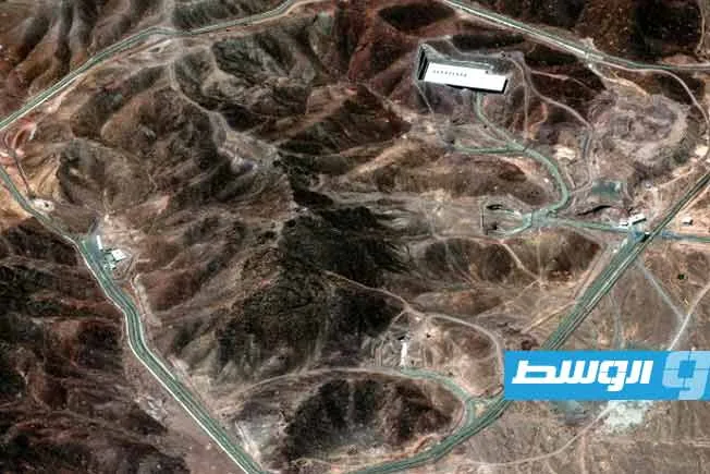 البرنامج النووي الإيراني: رحلة من البداية إلى الهجمات الأمريكية البرنامج النووي الإيراني: رحلة من البداية إلى الهجمات الأمريكية
