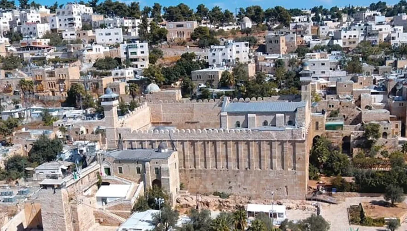 البطش الأكبر منذ عقد… توقيف 60 فرداً في الخليل البطش الأكبر منذ عقد… توقيف 60 فرداً في الخليل