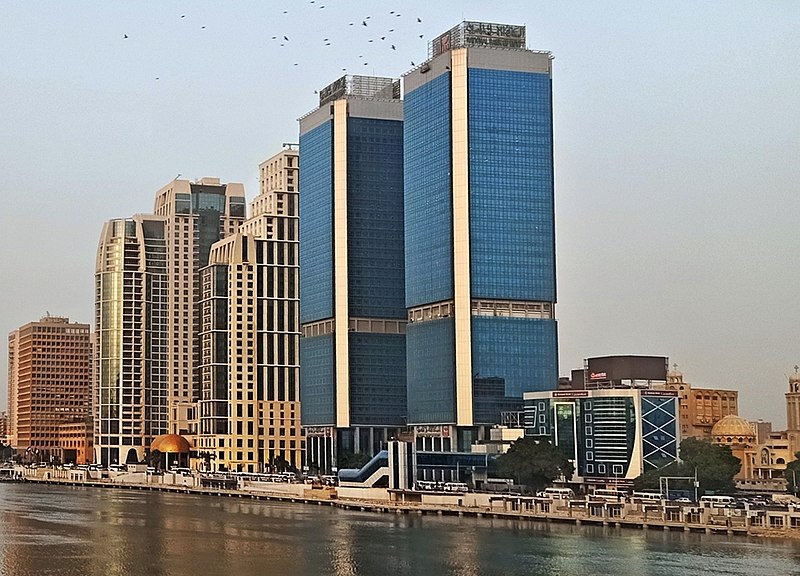 البنك الأهلي المصري يطلق برنامجاً لتقليل استهلاك الكهرباء في فروعه البنك الأهلي المصري يطلق برنامجاً لتقليل استهلاك الكهرباء في فروعه