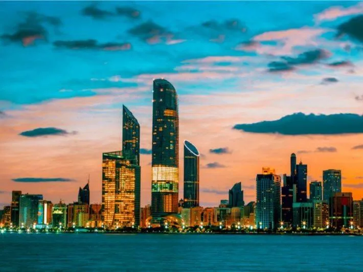 البنك الدولي يحافظ على توقعاته لنمو اقتصاد الإمارات لعام 2025 عند 4.6% البنك الدولي يحافظ على توقعاته لنمو اقتصاد الإمارات لعام 2025 عند 4.6%