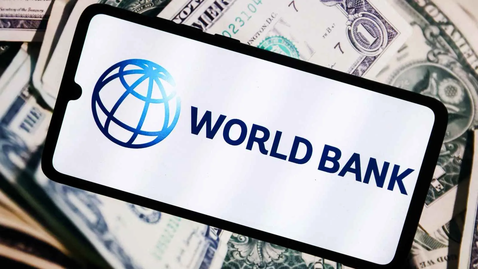 البنك الدولي يُقدّم مبلغ 250 مليون دولار للمغرب لتعزيز شبكة الحماية الاجتماعية. البنك الدولي يُقدّم مبلغ 250 مليون دولار للمغرب لتعزيز شبكة الحماية الاجتماعية.