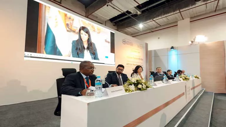 “التأمين الشامل” تستعرض تجربة مصر في الوصول إلى الاستدامة المالية “التأمين الشامل” تستعرض تجربة مصر في الوصول إلى الاستدامة المالية