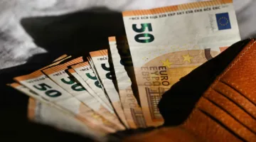 التحليل الفني: زوج EUR/USD يكوّن نموذج شموع ستار المساء