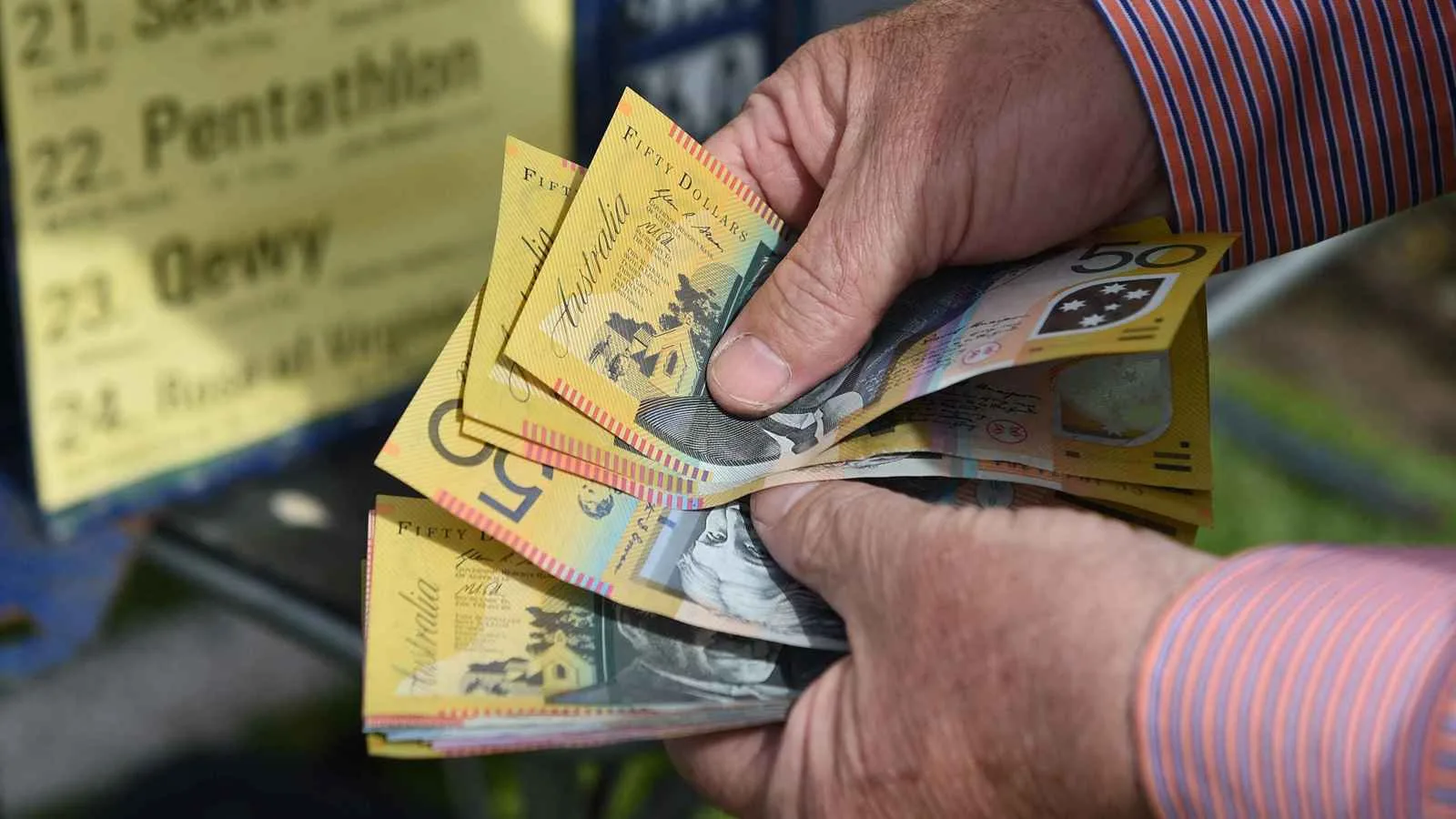 التحليل الفني: زوج العملات AUD/USD يتشكل فيه نموذج القاع المزدوج مع ارتفاع مستمر التحليل الفني: زوج العملات AUD/USD يتشكل فيه نموذج القاع المزدوج مع ارتفاع مستمر