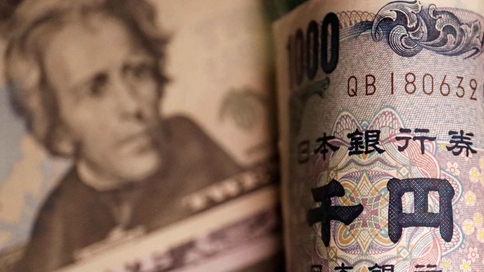 التحليل الفني: زوج العملات USD/JPY يتجه ضمن نطاق صاعد التحليل الفني: زوج العملات USD/JPY يتجه ضمن نطاق صاعد