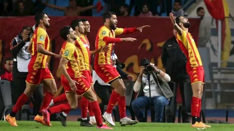 الترجي يصل إلى أمريكا لبدء رحلته في المونديال الترجي يصل إلى أمريكا لبدء رحلته في المونديال