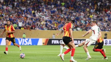 الترجي يغادر كأس العالم للأندية بخسارة أمام تشيلسي، وفلامنغو يتصدر المجموعة.