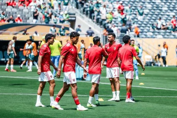 التشكيلة المرتقبة للأهلي ضد بورتو في كأس العالم للأندية التشكيلة المرتقبة للأهلي ضد بورتو في كأس العالم للأندية