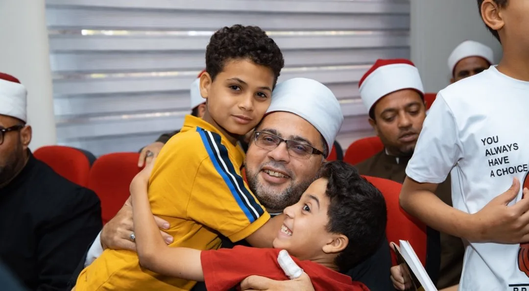 التضامن: بدء معسكرات “أنا وبابا” للرجال الدين والقساوسة لتعزيز دور القادة الدينيين في تعزيز الأسرة المصرية. التضامن: بدء معسكرات “أنا وبابا” للرجال الدين والقساوسة لتعزيز دور القادة الدينيين في تعزيز الأسرة المصرية.