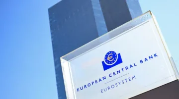 التضخم في أوروبا يواجه تحديات معقدة نتيجة الذكاء الاصطناعي والتحولات الجيوسياسية والمناخية.