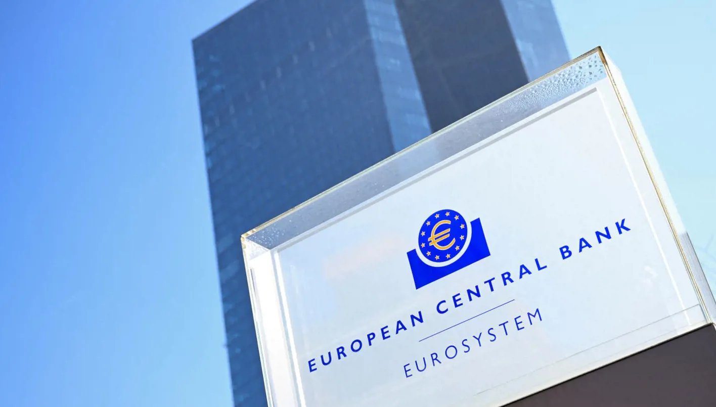 التضخم في أوروبا يواجه تحديات معقدة نتيجة الذكاء الاصطناعي والتحولات الجيوسياسية والمناخية. التضخم في أوروبا يواجه تحديات معقدة نتيجة الذكاء الاصطناعي والتحولات الجيوسياسية والمناخية.