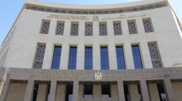 التعليم تستقصي بشأن ادعاءات انتشار أسئلة امتحان الفيزياء للثانوية العامة عبر مجموعات الغش