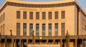 التعليم تشمل تخصصات جديدة في عقود المعلمين المتعاقدين.
