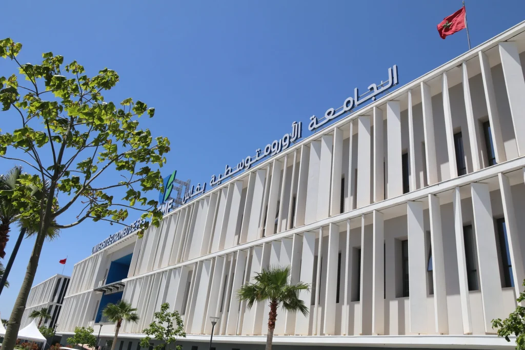 الجامعة الأورومتوسطية بفاس تتصدر الجامعات المغربية وتواصل النجاح على الصعيد الدولي. الجامعة الأورومتوسطية بفاس تتصدر الجامعات المغربية وتواصل النجاح على الصعيد الدولي.