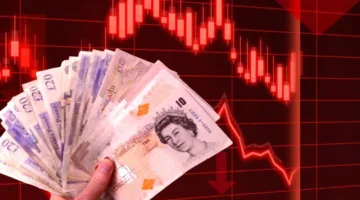 الجنيه الإسترليني يسجل ارتفاعًا أمام الدولار ويهبط أمام اليورو