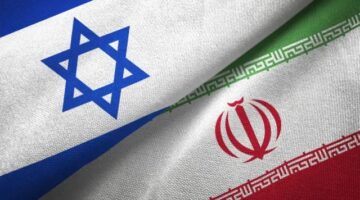 الجيش الإسرائيلي: قمنا بمهاجمة خمس مروحيات إيرانية في قاعدة عسكرية بكَرْمَنْشاه.