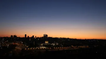 الجيش الإسرائيلي يكتشف إطلاق صواريخ إيرانية نحو الأراضي الإسرائيلية
