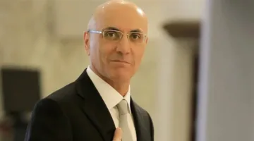 الحجار يناقش الأوضاع مع فهمي