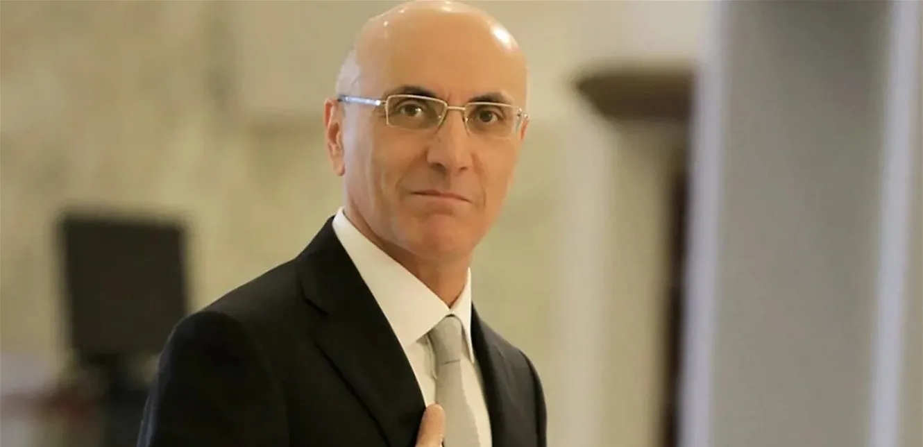 الحجار يناقش الأوضاع مع فهمي