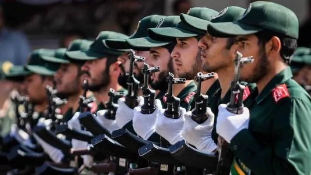 «الحرس الثوري» يهدد بـ «إطلاق جحيم» على إسرائيل.. ونتنياهو يتنبأ بزيادة الهجمات