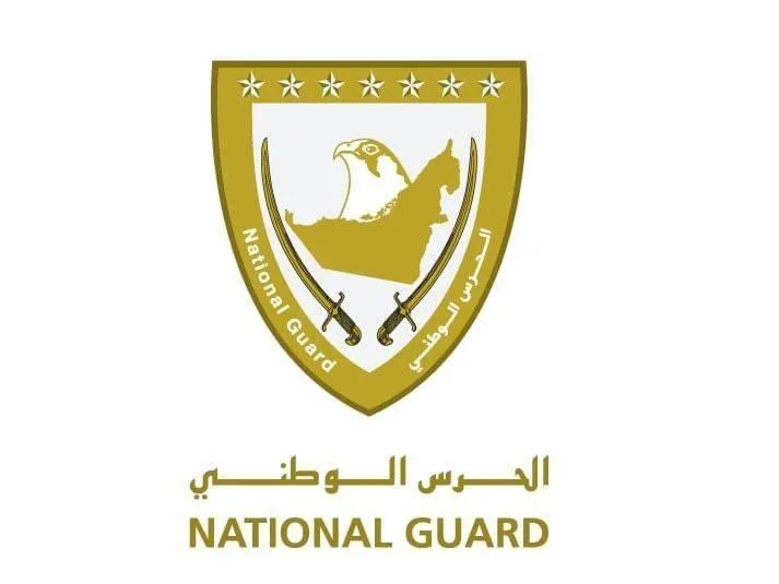 الحرس الوطني ينقذ 4 أفراد بعد تعطل دراجاتهم المائية قبالة سواحل أبوظبي الحرس الوطني ينقذ 4 أفراد بعد تعطل دراجاتهم المائية قبالة سواحل أبوظبي