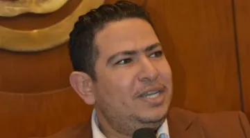 “الحرية”: مصر تفتح أبوابها لأي مبادرة إنسانية موجهة إلى غزة