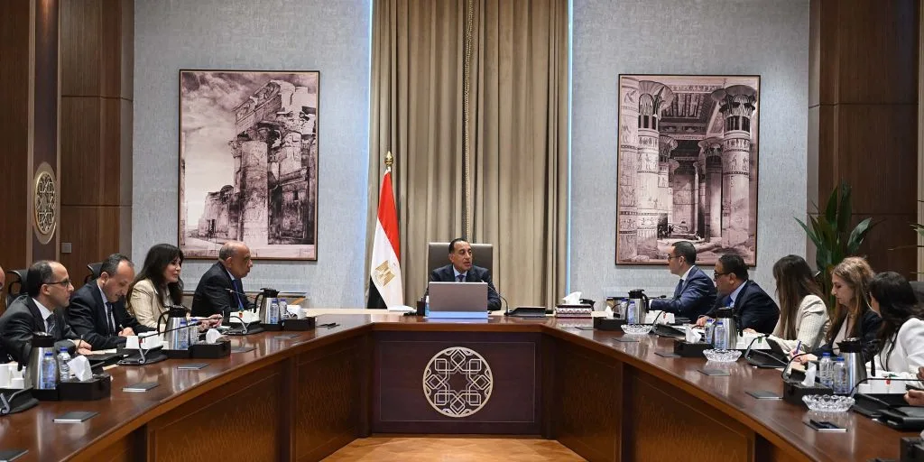 الحكومة تستعد لتوفير فرص استثمارية في مجال الصحة خلال العقد القادم الحكومة تستعد لتوفير فرص استثمارية في مجال الصحة خلال العقد القادم