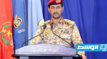 الحوثيون يحذرون من استهداف السفن الأمريكية إذا شنت هجومًا على إيران.