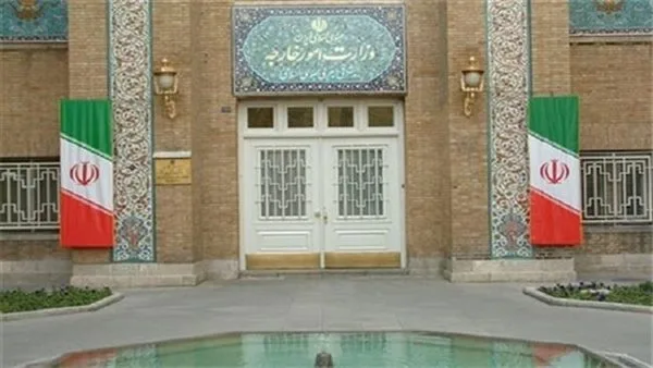 الخارجية الإيرانية تعبر عن موقفها بشأن المفاوضات الحالية: “مظهر من الاستسلام” الخارجية الإيرانية تعبر عن موقفها بشأن المفاوضات الحالية: “مظهر من الاستسلام”