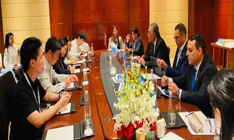 الخطيب: قطاع البتروكيماويات يعد أحد الأعمدة الأساسية للصناعة في مصر