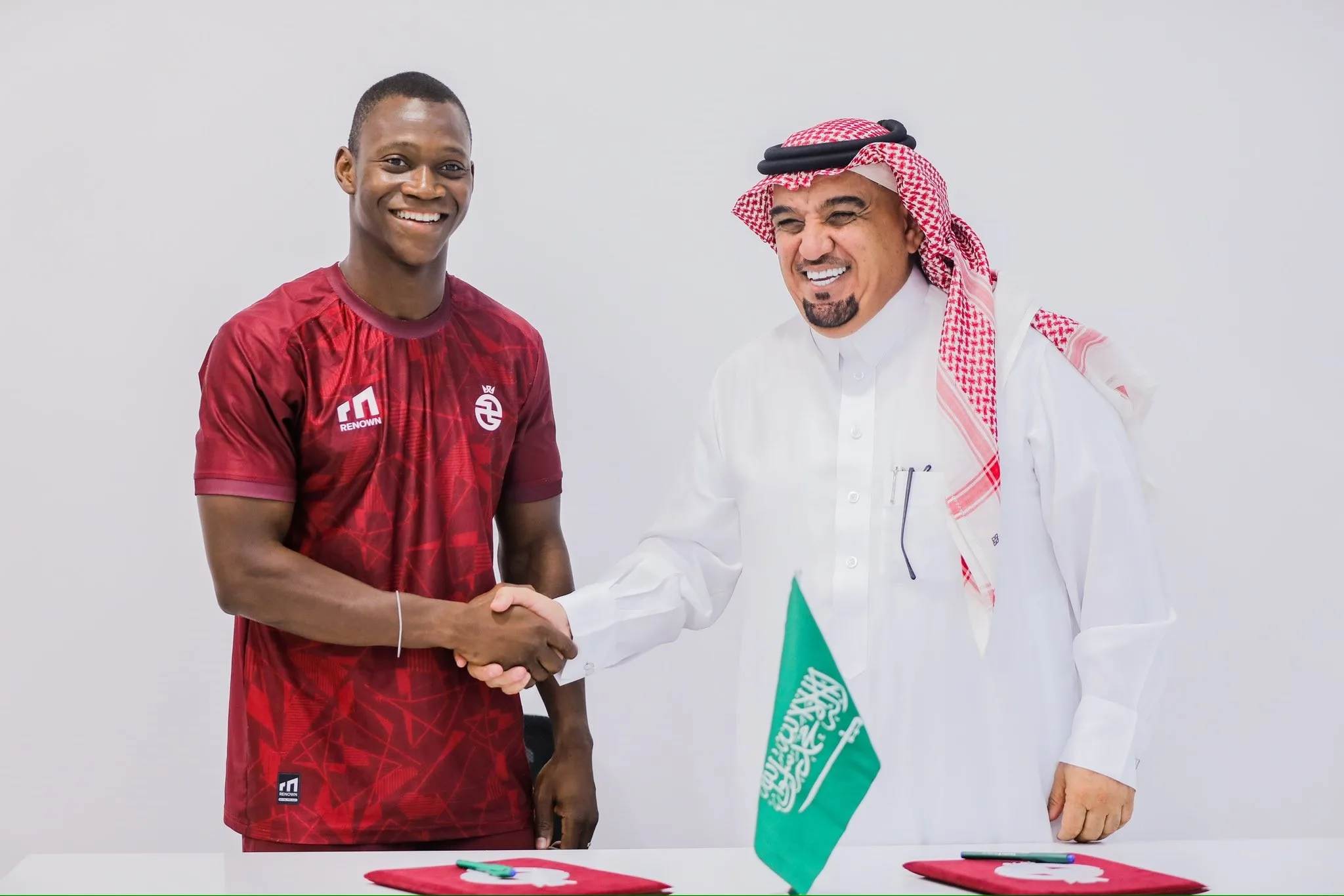 الخلود يصدر بيانًا رسميًا عن مستقبل مشاركة ديانج في كأس العالم